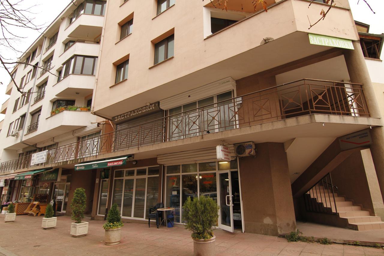 Stay Nexus Near Airport Sofia Exterior foto