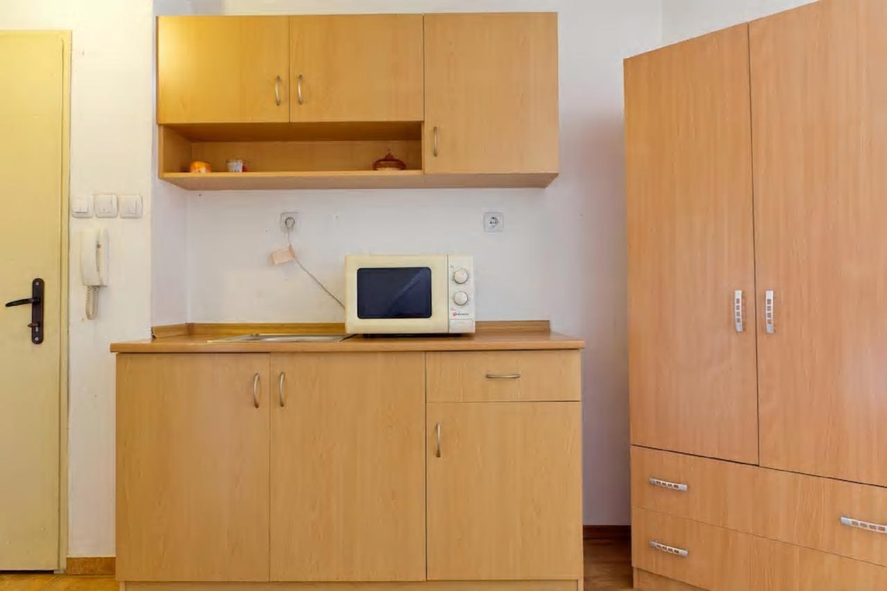 Stay Nexus Near Airport Sofia Exterior foto